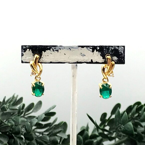 Vintage Style Gold-Tone Drop Earrings With Green Gemstone & Small Cubic Zirconia - Picture 7 of 8